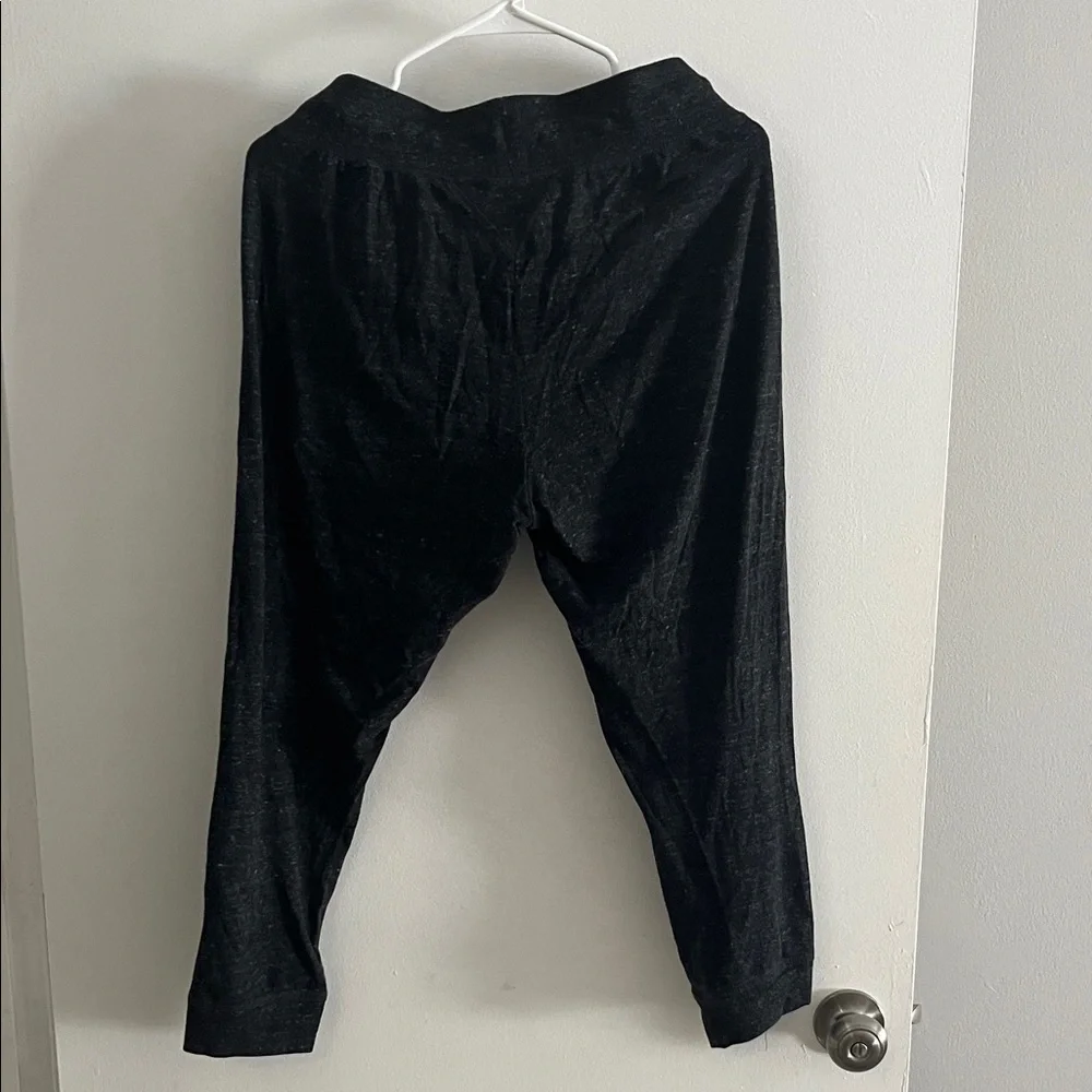 Nike Dark Gray Cropped Joggers with White Accents - Picture 3 of 3